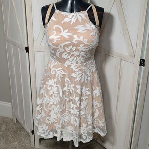 City Triangles Tan and White Floral Lace Mini Dress